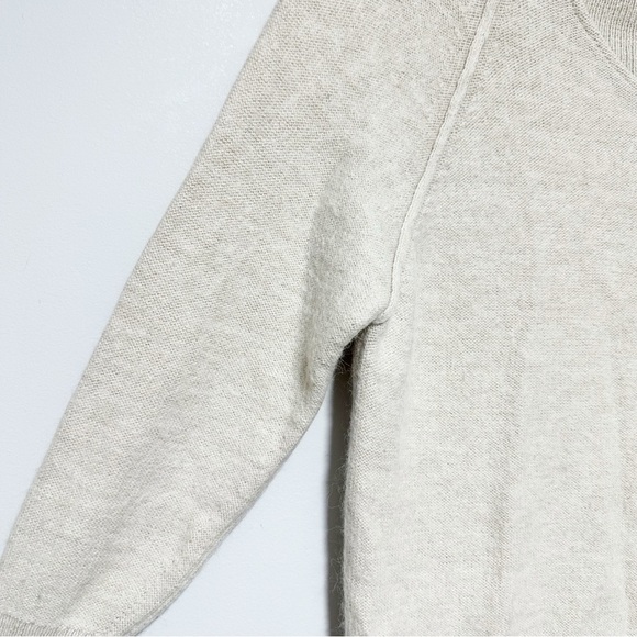 Aritzia Wilfred Free Cream Color Alpaca Blend Soft Sweater Size XS - Picture 4 of 5